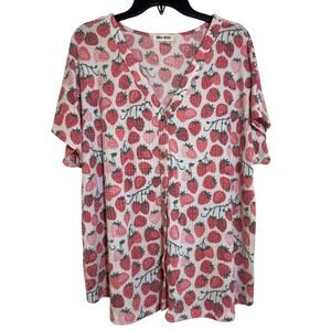 Blue Mood Size 2X Strawberry Stretchy Top V-neck Button-Down, Cap Sleeve